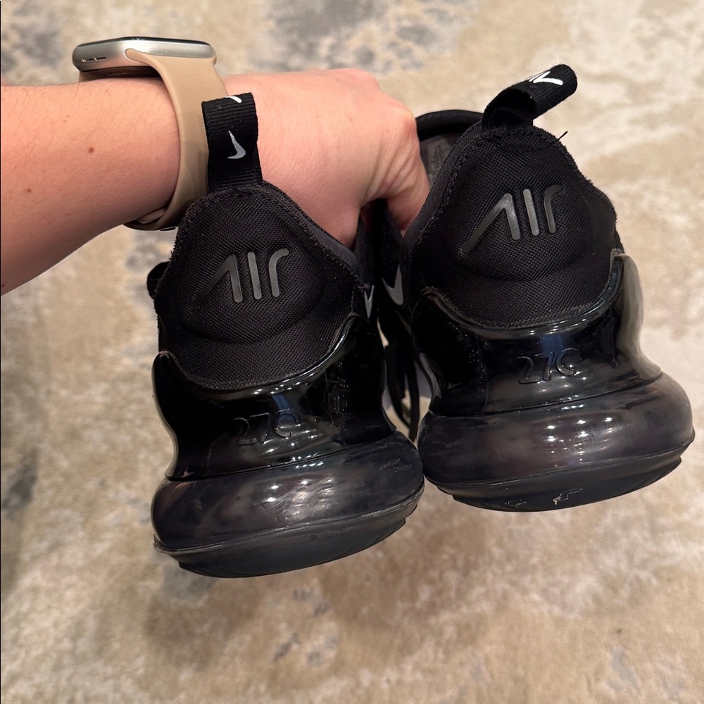 Nike Air Max 270 Black and White Shoes size 9.5 - Picture 7 of 12